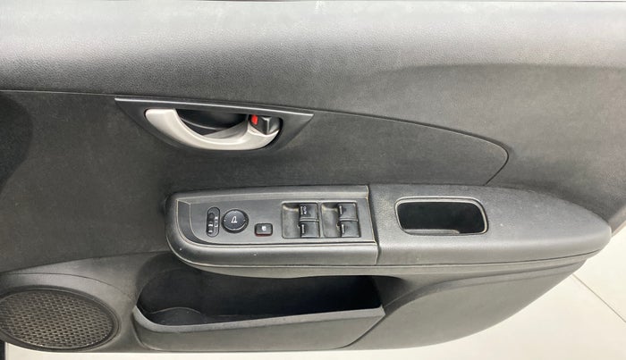 2016 Honda BR-V 1.5 i- DTEC S, Diesel, Manual, 84,710 km, Driver Side Door Panels Control