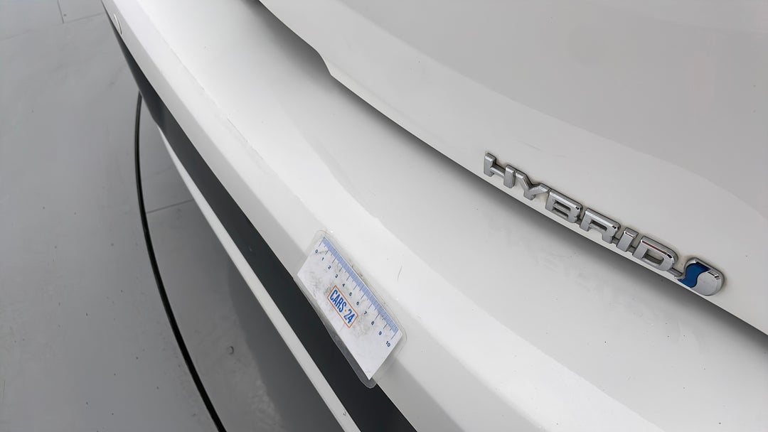 2018 Toyota Corolla Ascent Sport Hybrid, Automatic, 69358 km, Bumper Rear Chip