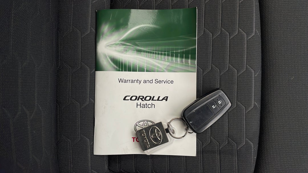 2018 Toyota Corolla Ascent Sport Hybrid, Automatic, 69358 km, Key Close-up