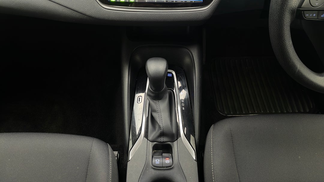 2018 Toyota Corolla Ascent Sport Hybrid, Automatic, 69358 km, Gear Lever 