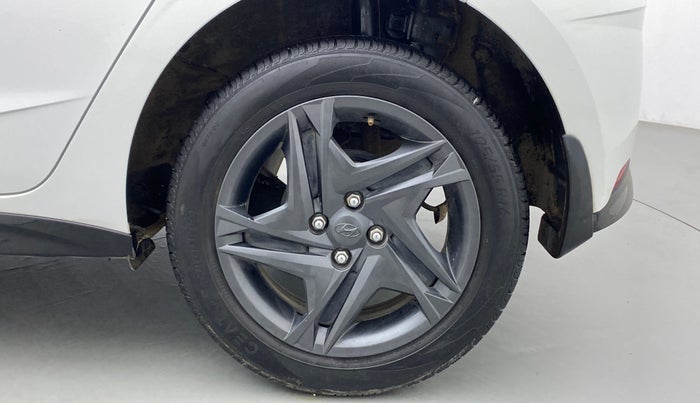 2020 Hyundai NEW I20 SPORTZ 1.2 MT, Petrol, Manual, 26,055 km, Left Rear Wheel