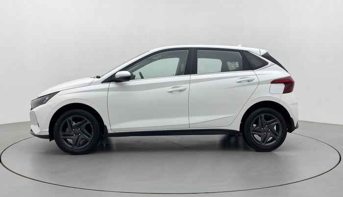 2020 Hyundai NEW I20 SPORTZ 1.2 MT, Petrol, Manual, 26,055 km, Left Side