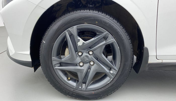 2020 Hyundai NEW I20 SPORTZ 1.2 MT, Petrol, Manual, 26,055 km, Left Front Wheel