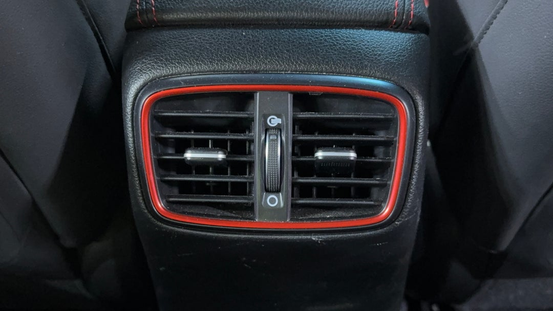 Rear A/C Vent