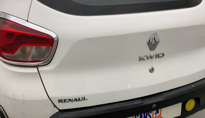 2017 Renault Kwid RXT 1.0 (O), Petrol, Manual, 54,827 km, Dicky (Boot door) - Paint has minor damage