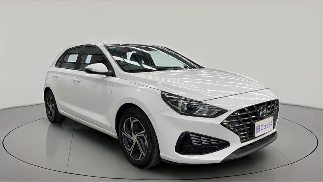 2023 Hyundai i30 i30, Automatic, 26569 km, Right Front Diagonal (45- Degree) View