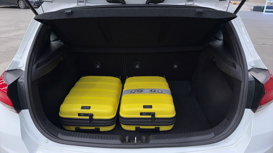 2023 Hyundai i30 i30, Automatic, 26569 km, Boot Inside View with Luggage