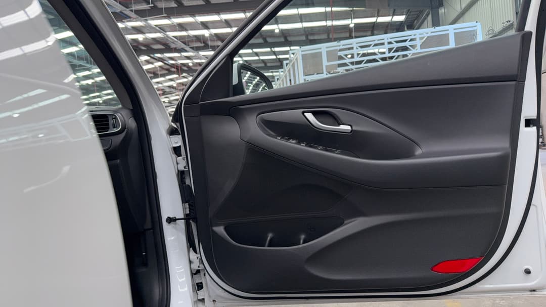 2023 Hyundai i30 i30, Automatic, 26569 km, Speaker View