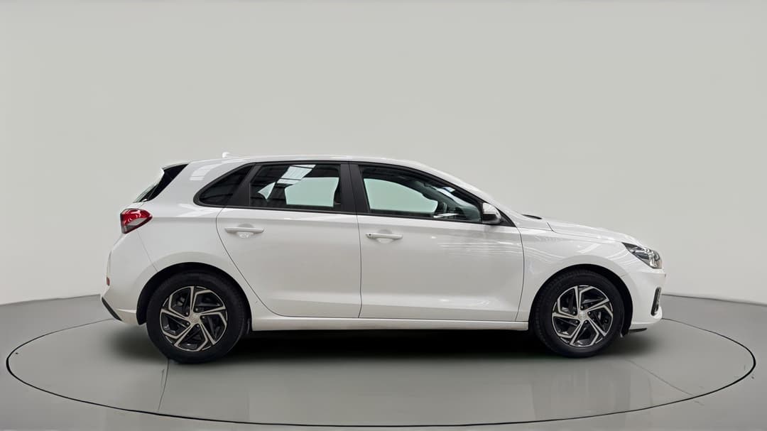 2023 Hyundai i30 i30, Automatic, 26569 km, Right Side View