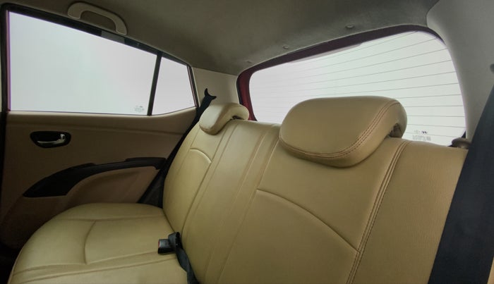 2011 Hyundai i10 SPORTZ 1.2 AT KAPPA2, Petrol, Automatic, 79,359 km, Right Side Door Cabin View
