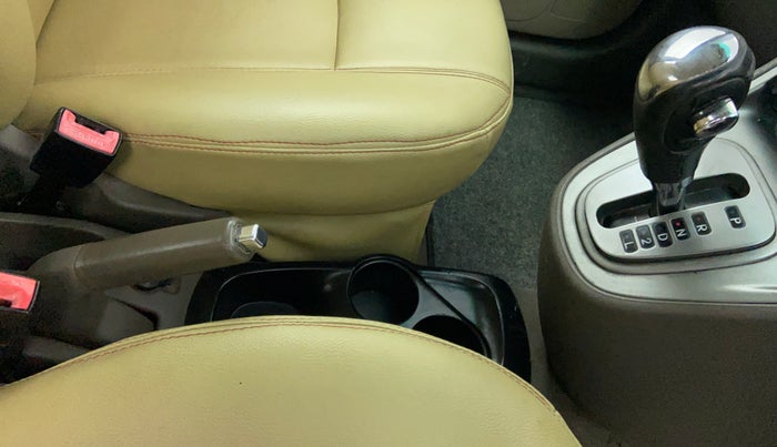 2011 Hyundai i10 SPORTZ 1.2 AT KAPPA2, Petrol, Automatic, 79,359 km, Gear Lever
