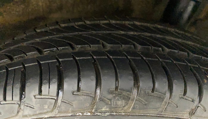 2019 Maruti New Wagon-R VXI (O) 1.0, Petrol, Manual, 5,415 km, Left Rear Tyre Tread