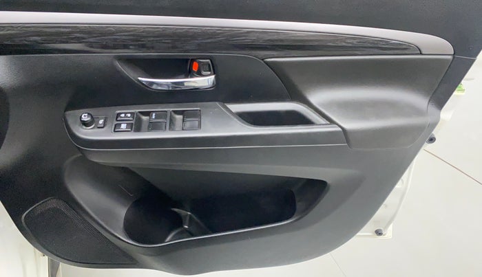 2020 Maruti XL6 ALPHA AT SHVS, Petrol, Automatic, 10,817 km, Driver Side Door Panels Control