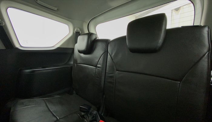 2020 Maruti XL6 ALPHA AT SHVS, Petrol, Automatic, 10,817 km, Third Seat Row ( optional )