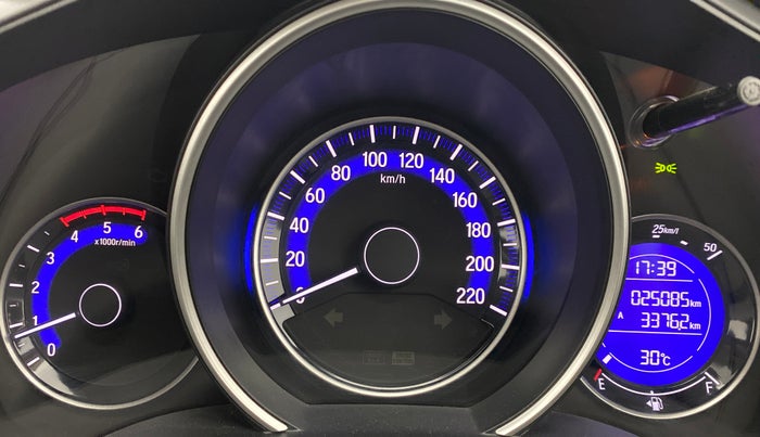 2017 Honda WR-V 1.5 i-DTEC VX MT, Diesel, Manual, 25,127 km, Odometer Image