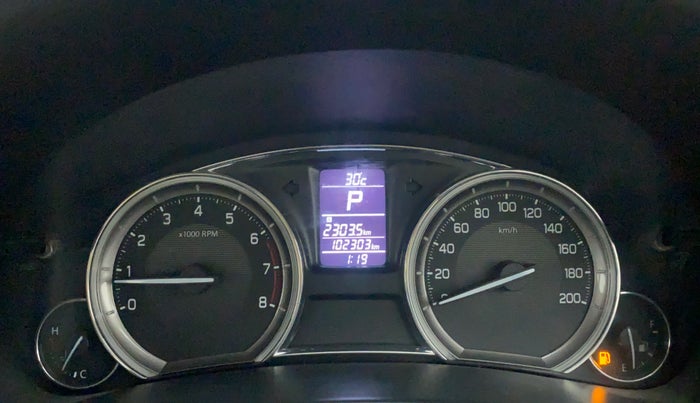 2017 Maruti Ciaz ZXI AT, Petrol, Automatic, 1,02,302 km, Odometer Image