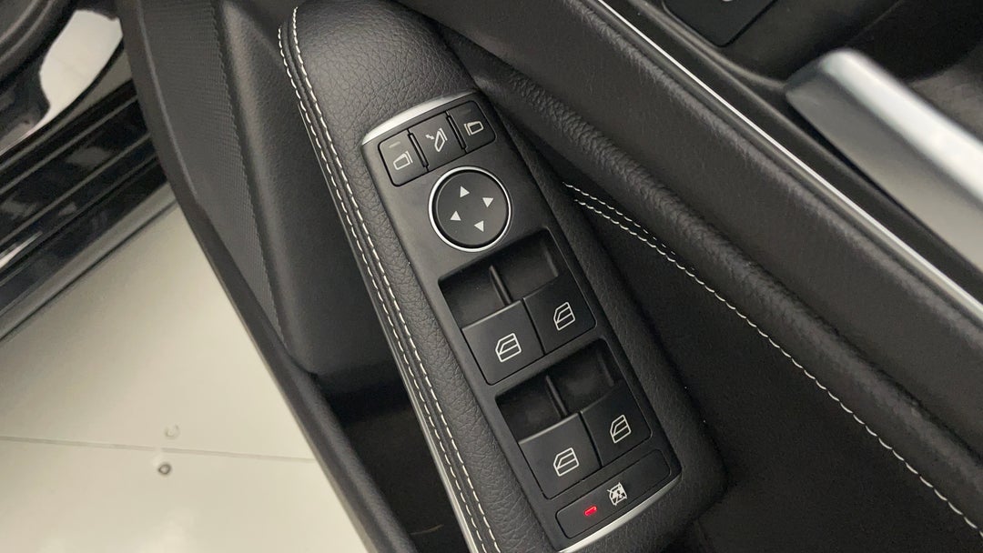Drivers Side Door Panel Controls