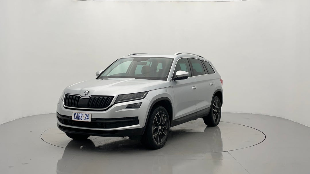 Left Front Diagonal (45- Degree) View