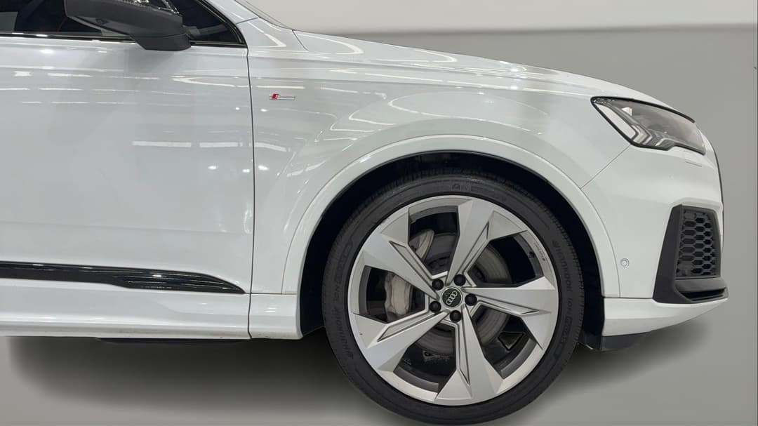 2020 Audi Q7 50 Tdi S Line Quattro Mhev, Automatic, 64189 km, Right Front Wheel