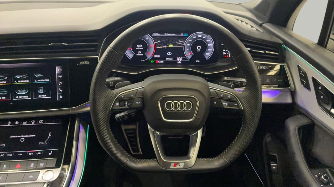 2020 Audi Q7 50 Tdi S Line Quattro Mhev, Automatic, 64189 km, Steering Wheel Close-up