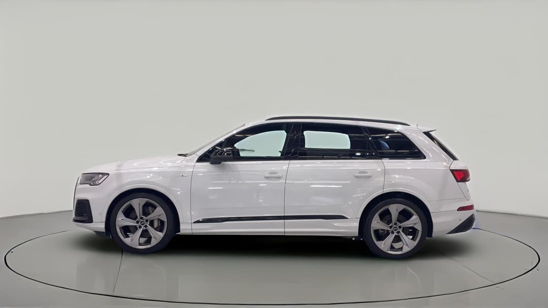 2020 Audi Q7 50 Tdi S Line Quattro Mhev, Automatic, 64189 km, Left Side View