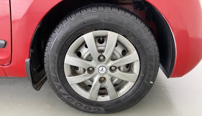 2016 Hyundai Eon D LITE PLUS, Petrol, Manual, 20,401 km, Right Front Wheel
