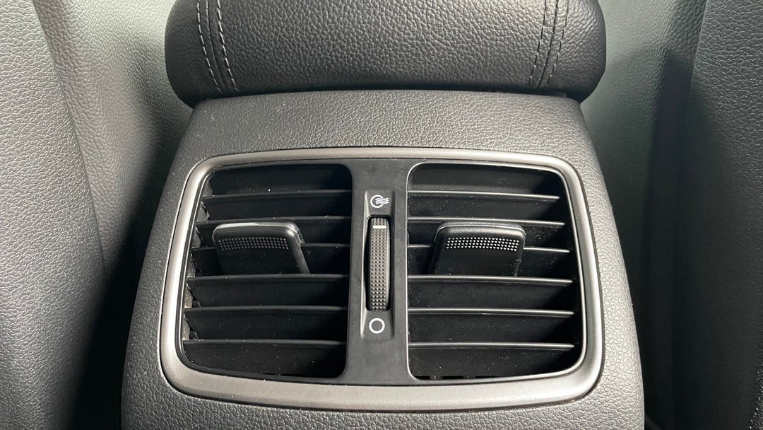 Rear A/C Vent