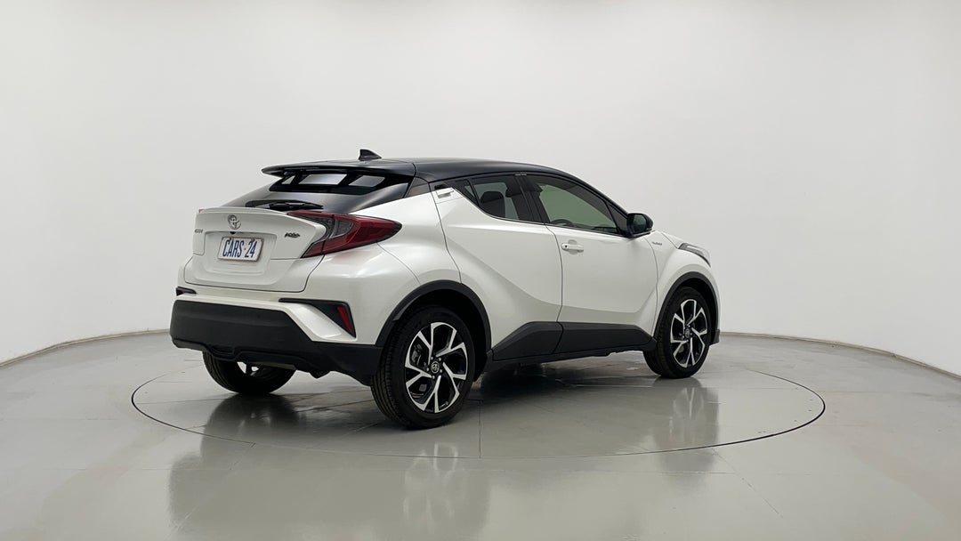 Right Back Diagonal (45- Degree) View