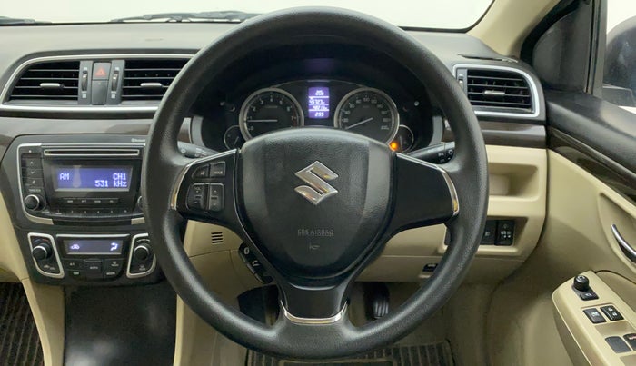 2015 Maruti Ciaz ZXI, Petrol, Manual, 48,211 km, Steering Wheel Close Up