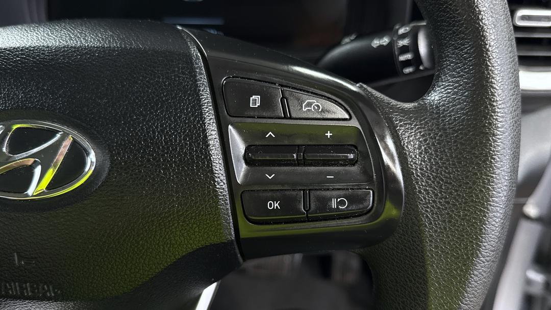 2025 Hyundai Venue Venue, Automatic, 23221 km, Cruise Control