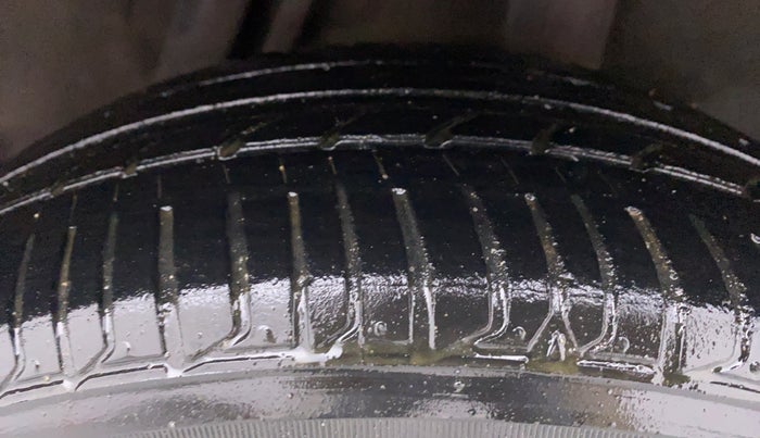 2017 Honda City V MT PETROL, Petrol, Manual, 19,380 km, Left Rear Tyre Tread