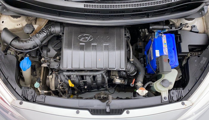 2017 Hyundai Grand i10 SPORTZ (O) 1.2 AT VTVT, Petrol, Automatic, 25,998 km, Engine Bonet View