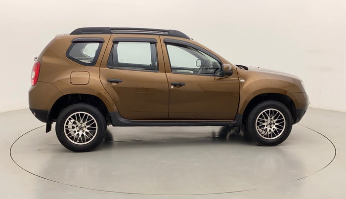 2014 Renault Duster 85 PS RXL PLUS DIESEL, Diesel, Manual, 1,10,526 km, Right Side View