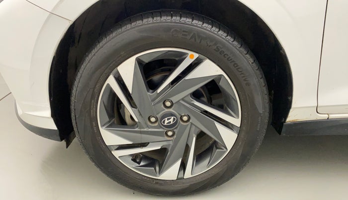 2020 Hyundai NEW I20 ASTA (O) 1.0 TURBO GDI DCT, Petrol, Automatic, 13,235 km, Left Front Wheel