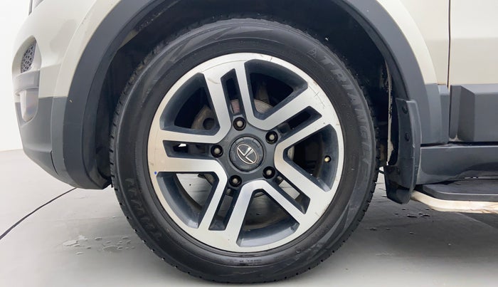 2018 Tata Hexa Varicor 400 XTA, Diesel, Automatic, 63,335 km, Left Front Wheel