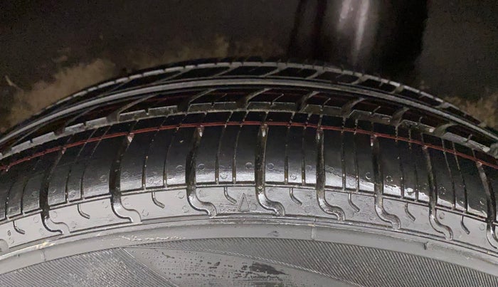2018 Maruti Baleno DELTA CVT PETROL 1.2, Petrol, Automatic, 1,04,977 km, Left Rear Tyre Tread