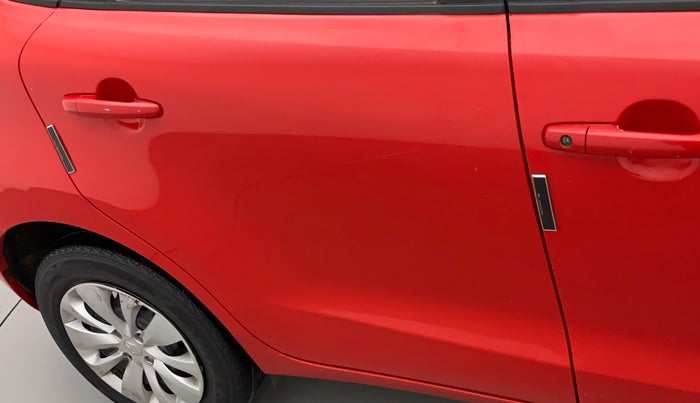 2018 Maruti Baleno DELTA CVT PETROL 1.2, Petrol, Automatic, 1,04,977 km, Right rear door - Minor scratches
