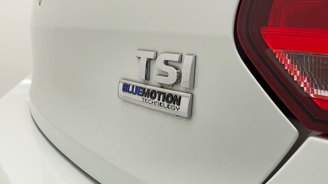 Badge (Boot Right Side)