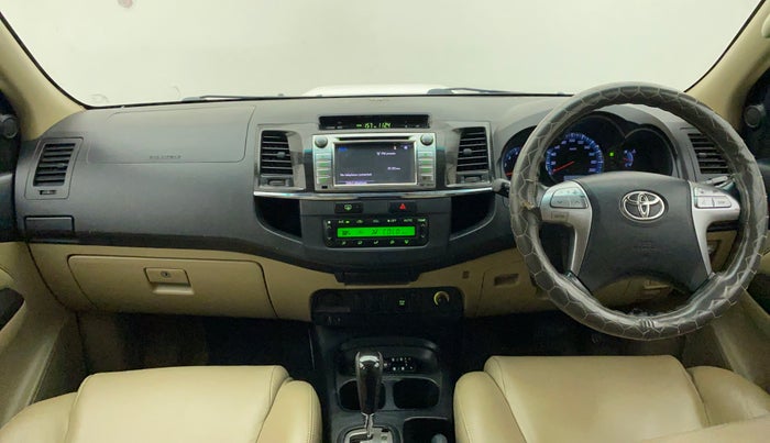 2015 Toyota Fortuner 3.0 4X2 AT, Diesel, Automatic, 1,09,777 km, Dashboard