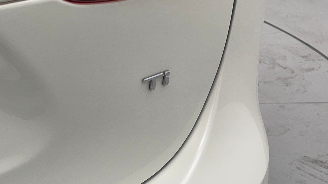 Badge (Boot Right Side)