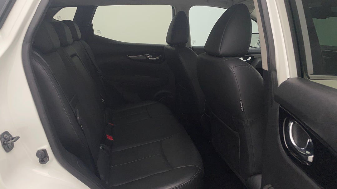 Right Side Rear Door Cabin View