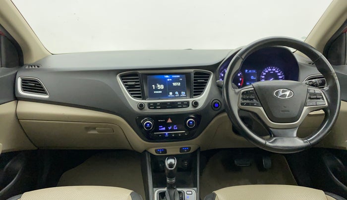 2017 Hyundai Verna 1.6 VTVT SX (O) AT, Petrol, Automatic, 1,01,051 km, Dashboard