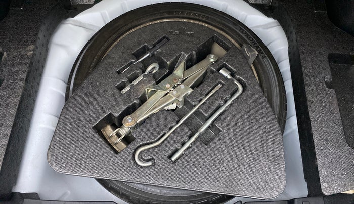 2019 Honda Civic ZX CVT PETROL, Petrol, Automatic, 19,663 km, Spare Tyre