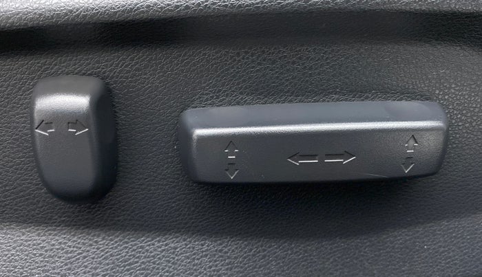 2019 Honda Civic ZX CVT PETROL, Petrol, Automatic, 19,663 km, Electrically Adjustable Driver's Seat