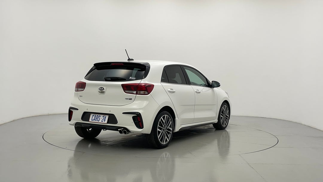 2019 Kia Rio Gt-line, Automatic, 32642 km, Right Back Diagonal (45- Degree) View