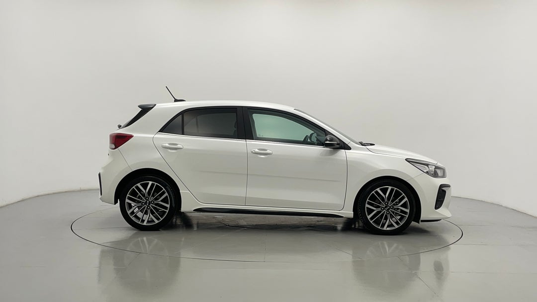 2019 Kia Rio Gt-line, Automatic, 32642 km, Right Side View