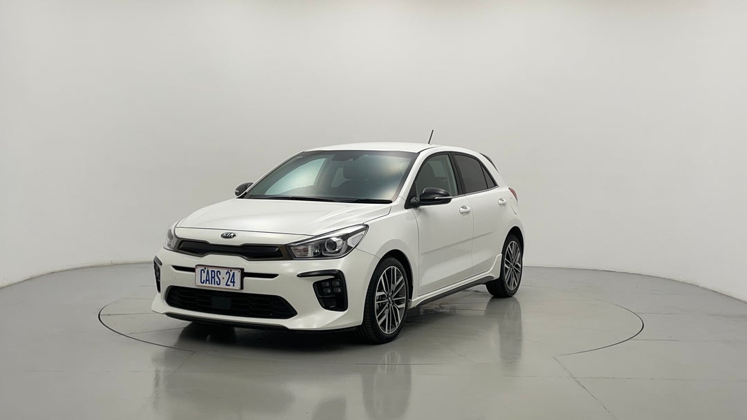 2019 Kia Rio Gt-line, Automatic, 32642 km, Left Front Diagonal (45- Degree) View