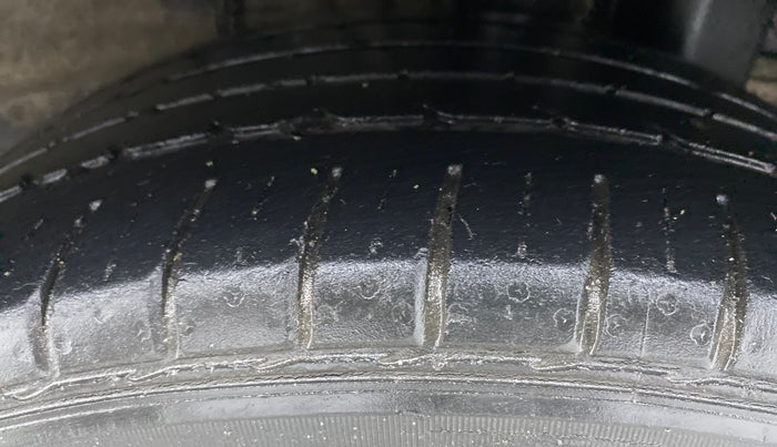 2015 Hyundai Elite i20 ASTA 1.2, Petrol, Manual, 41,009 km, Left Rear Tyre Tread