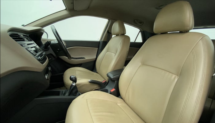 2015 Hyundai Elite i20 ASTA 1.2, Petrol, Manual, 41,009 km, Right Side Front Door Cabin