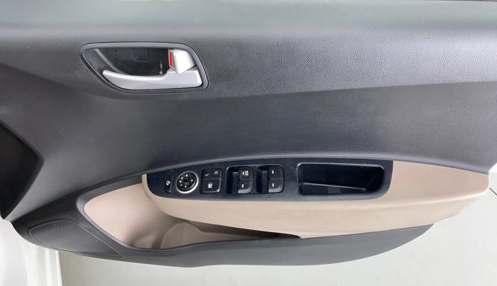 2017 Hyundai Grand i10 ASTA 1.2 KAPPA VTVT, Petrol, Manual, 25,026 km, Driver Side Door Panels Control